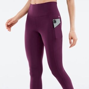 Fabletics Oasis PureLuxe High Waisted 7/8 Leggings
